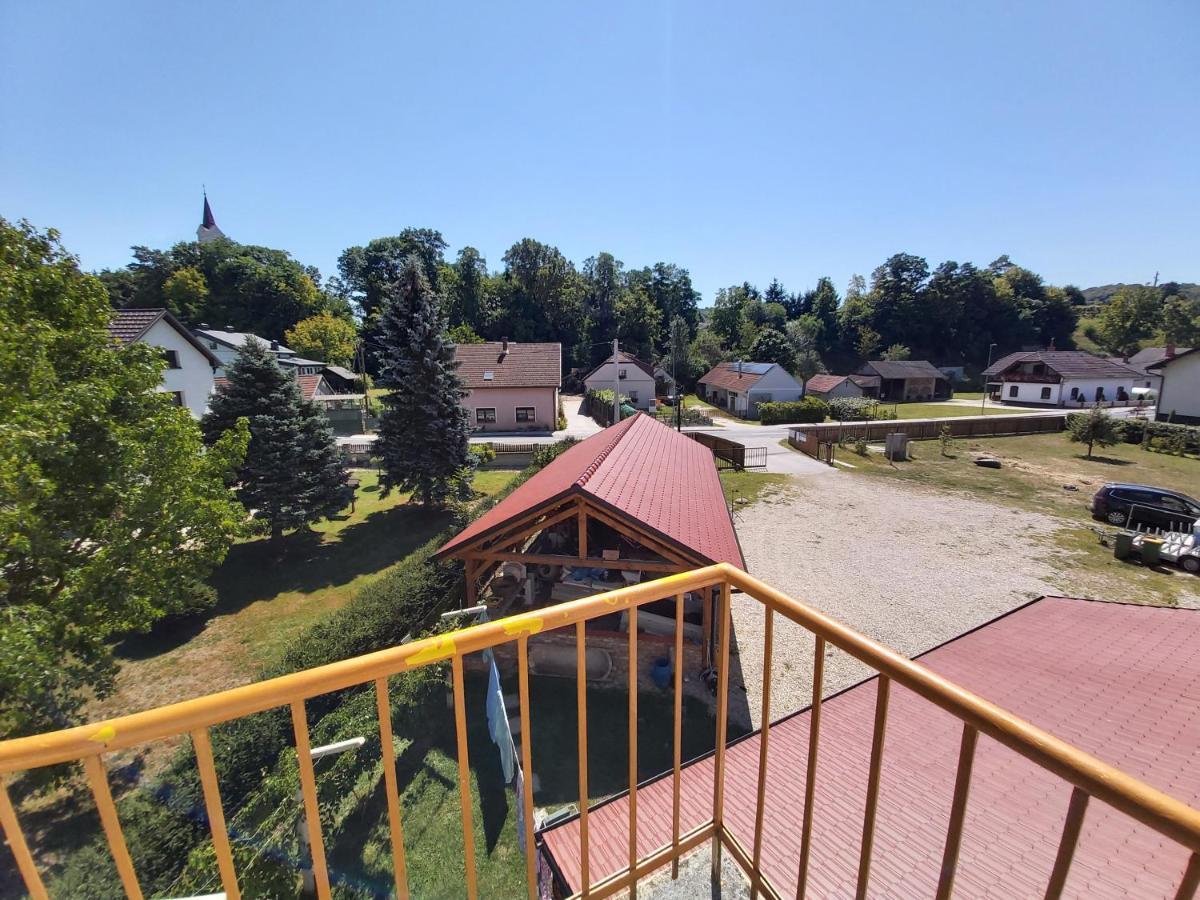 Mill House Apartment And Camping Ljutomer Eksteriør billede